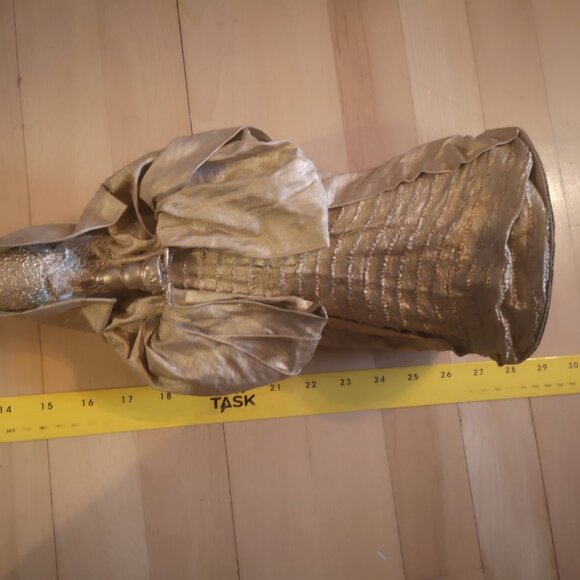 VTG 7 Pc. Set of Folk Art Paper & Materials Painted Nativity Set - Picture 15 of 16